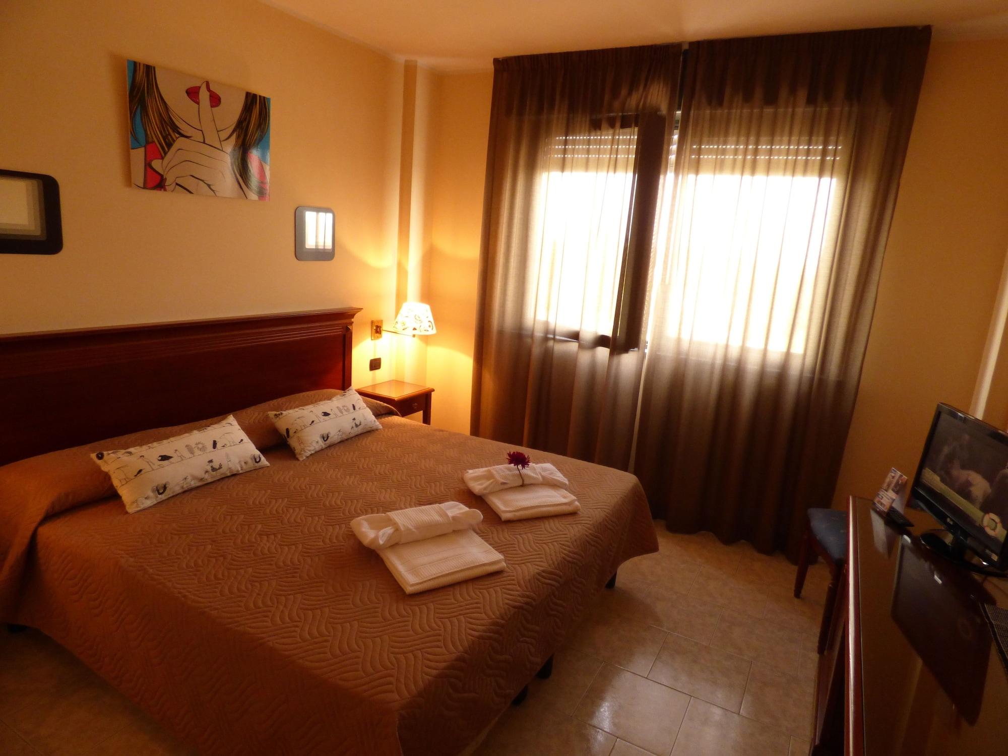 Hotel Fidenza Ngoại thất bức ảnh