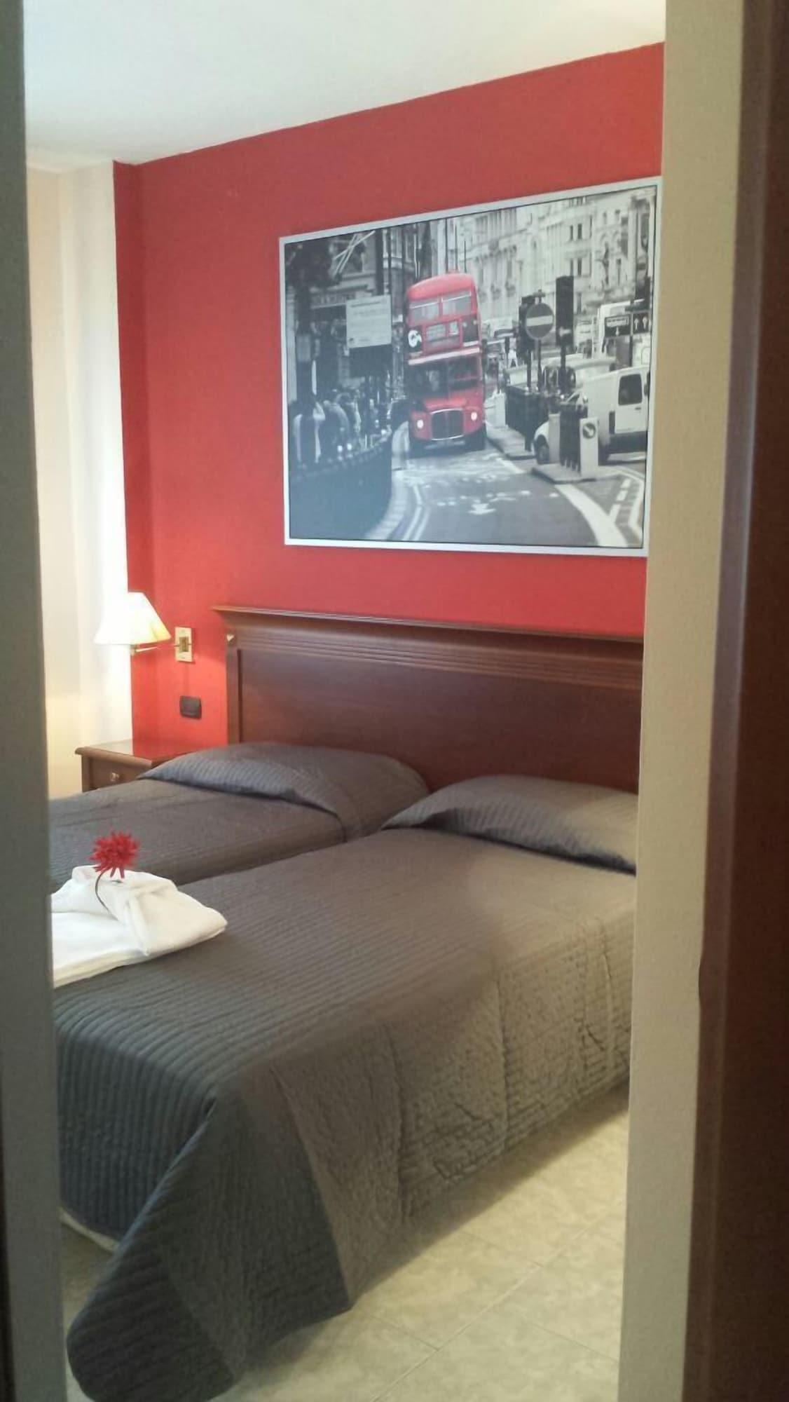 Hotel Fidenza Ngoại thất bức ảnh